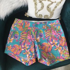 Lilly Pulitzer 5“ Callahan short, EUC.
